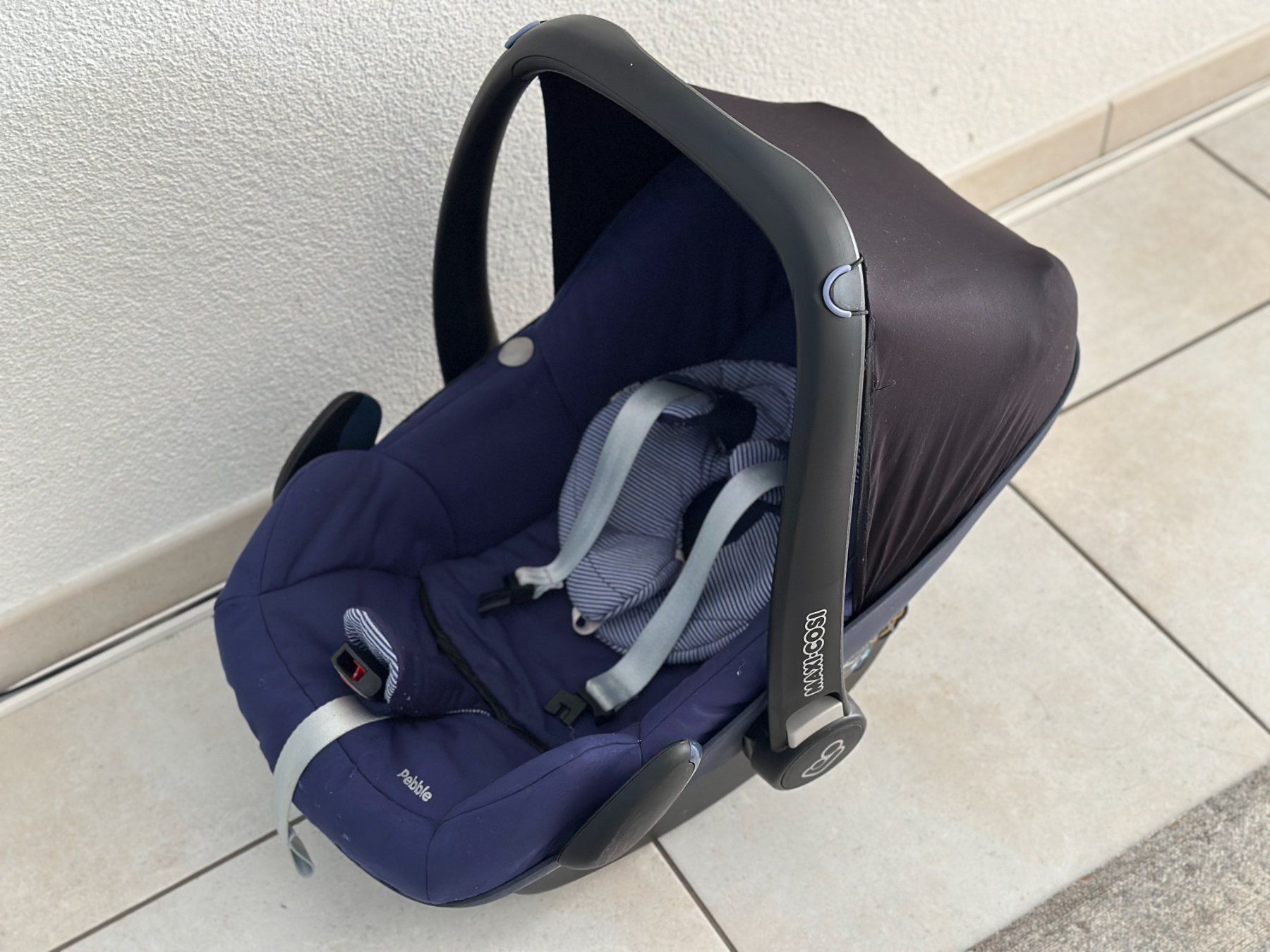 Maxi-Cosi Seggiolini per auto: Maxi-Cosi Pebble Babyschale – Usato da Nänikon venduto da marcusg70 3