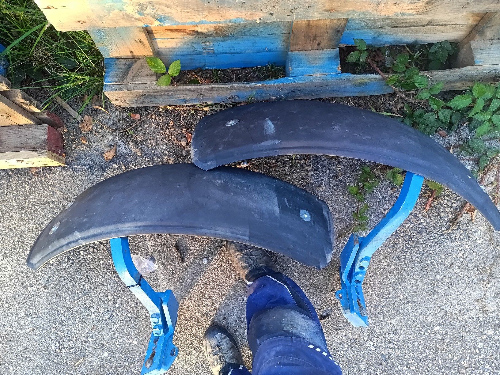 Ford Accessori per altri veicoli: Kotflügel Ford – Usato da Altbüron venduto da Kaktus85