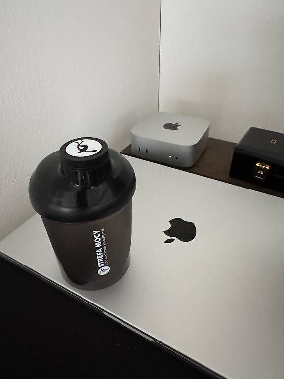 Borracce & Thermos: Protein-Shaker-Flasche / Eiweiß-Shaker Schwarz – Usato da Schübelbach venduto da Rahnmont