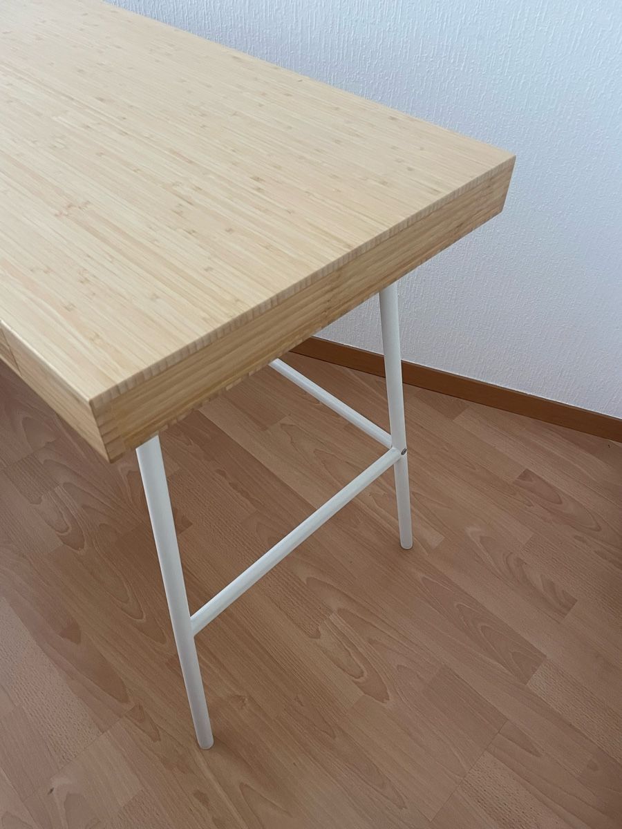 Bureaux: Schreibttisch Holz – Neuf (Voir description) à Lausanne par coralieflorence 3