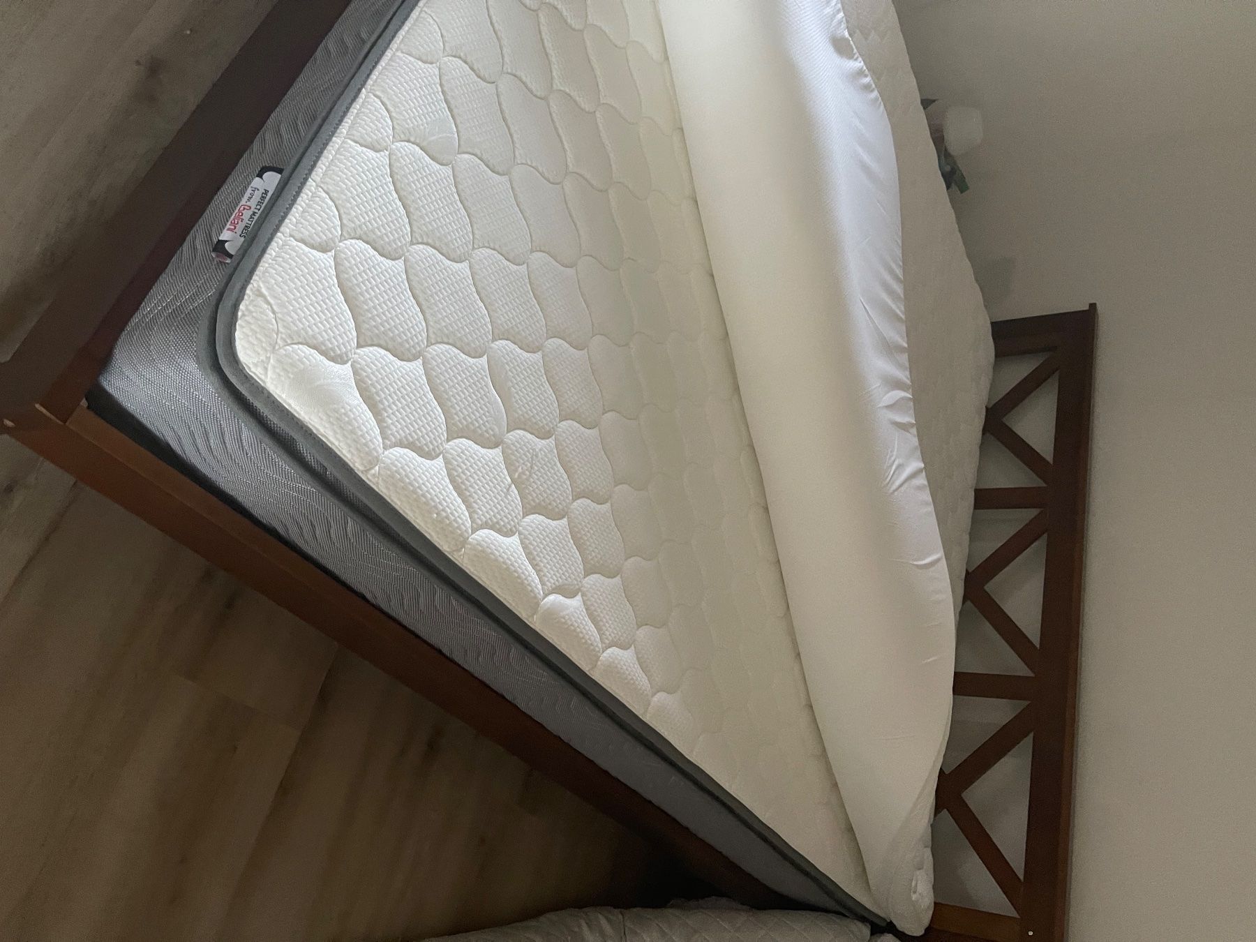 Beliani Lits: Double bed with madras – Neuf (Voir description) à Tann par val_xx26 1