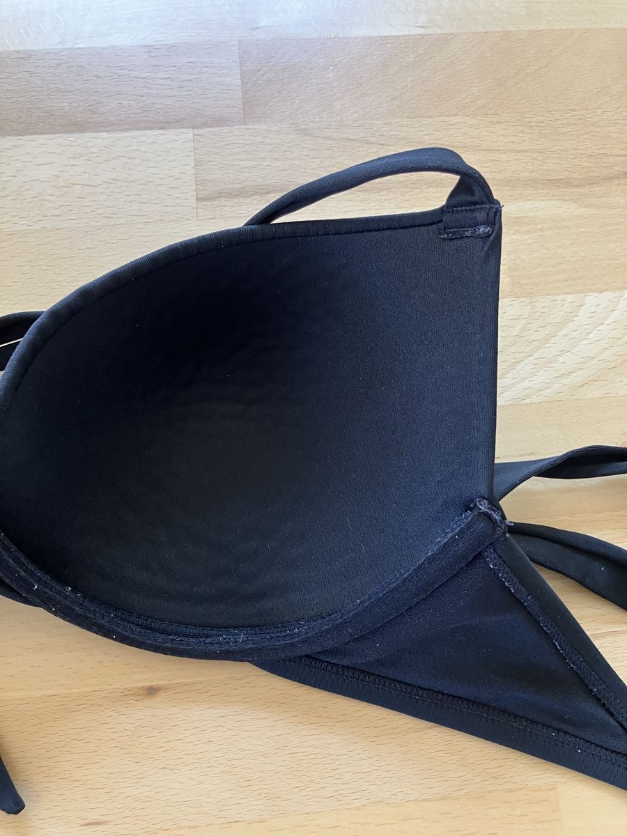 H&M Maillots de bain & Bikinis: Bikini Oberteil von H&M, 80B – D'occasion à Olten par Dickbrave 2