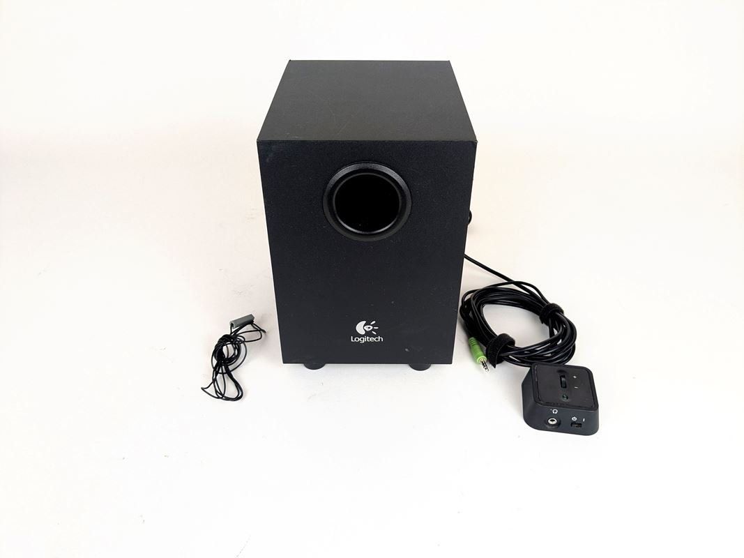 Logitech Haut-parleurs: LOGITECH 2.1 Multimedia Lautsprechersystem – D'occasion à Thun par Restwert_Thun