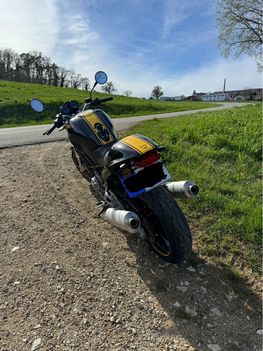 Ducati Route: Ducati Monster 620 – D'occasion à Beringen par AS-94 2
