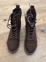 Damenstiefel mit Absatz
