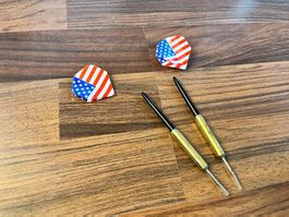 2 Dart Pfeile mit USA-Flagge (+ein 3. Pfeil gratis dazu!)