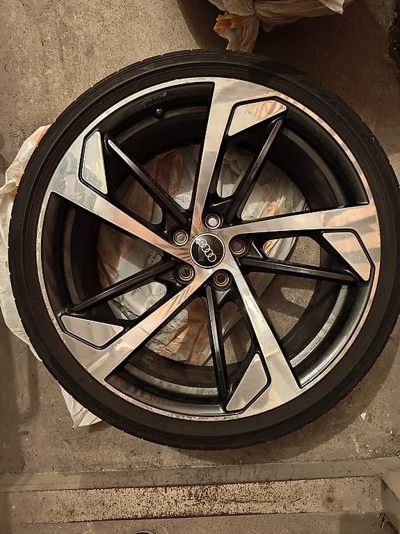 Pneus & Roues: Audi Sommersatz 20 Zoll  – D'occasion à zürich par Tonka21 3