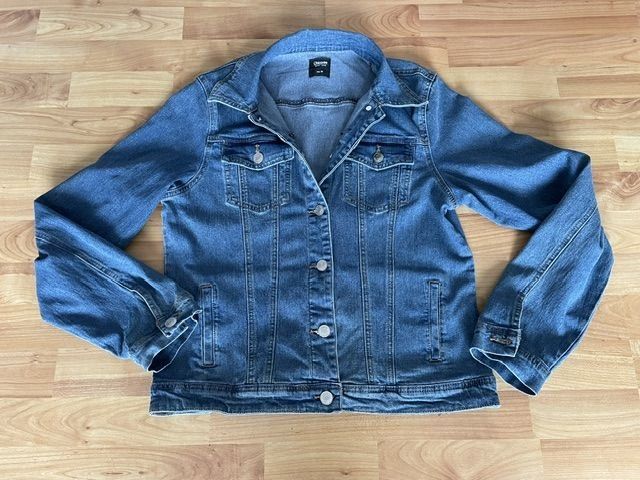 Vestes: Jeans Jacke, blau, Grösse M – D'occasion à Niederweningen par sho_mb8y