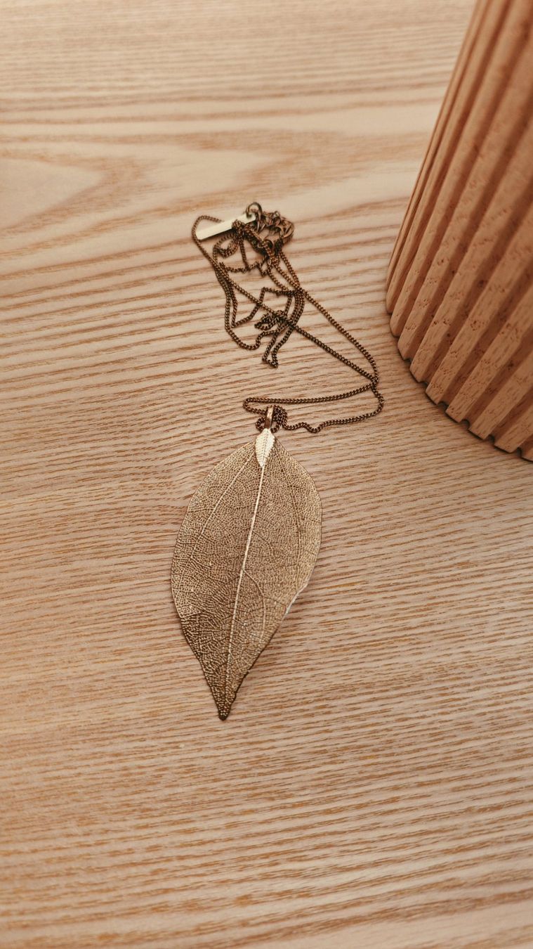 Catenine: Collier / Sautoir – Usato da Hermenches venduto da kar_zj5h