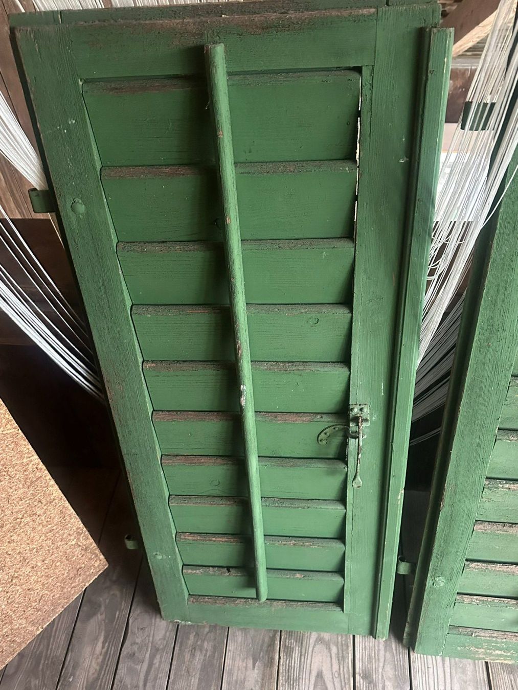 Fensterläden: ALTE FENSTERLÄDEN - 3  x – Gebraucht aus Meienried von ManuelaBoutique