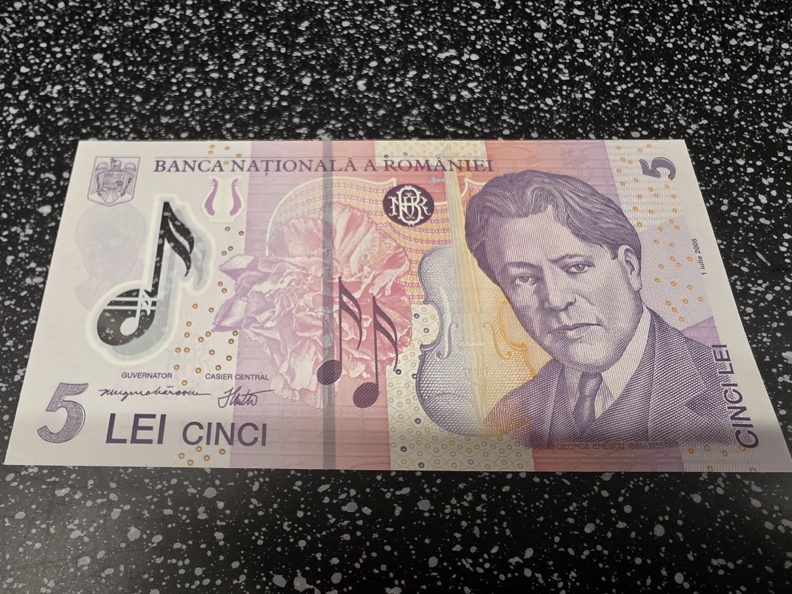 Banconote: 5 Lei Rumänien 2005 Banknote  – Nuovo e nell'imballaggio originale da Herisau venduto da Antiques.AR