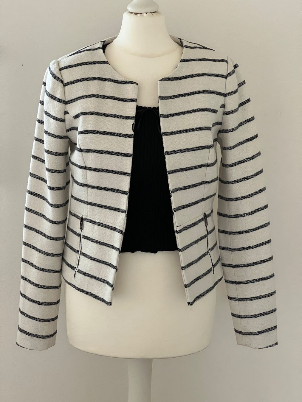Only Giacche: Only - Blazer gestreift - 34 – Usato da Büetigen venduto da Jabo
