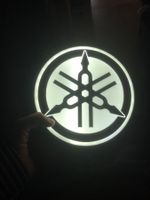 Logo Yamaha lumineux décoratif