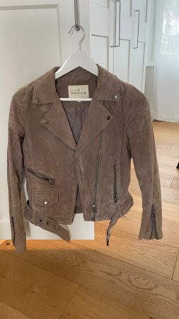 REVIEW echte Wildlederjacke, beige, Grösse M, figurbetont