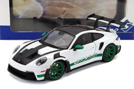 Porsche 911 992 GT3 RS Weissach  1:18- NEU Solido