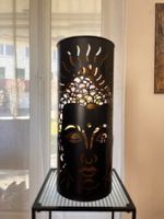Buddha-Lampe aus Metall, schwarz - stimmungsvolle Deko! 50cm