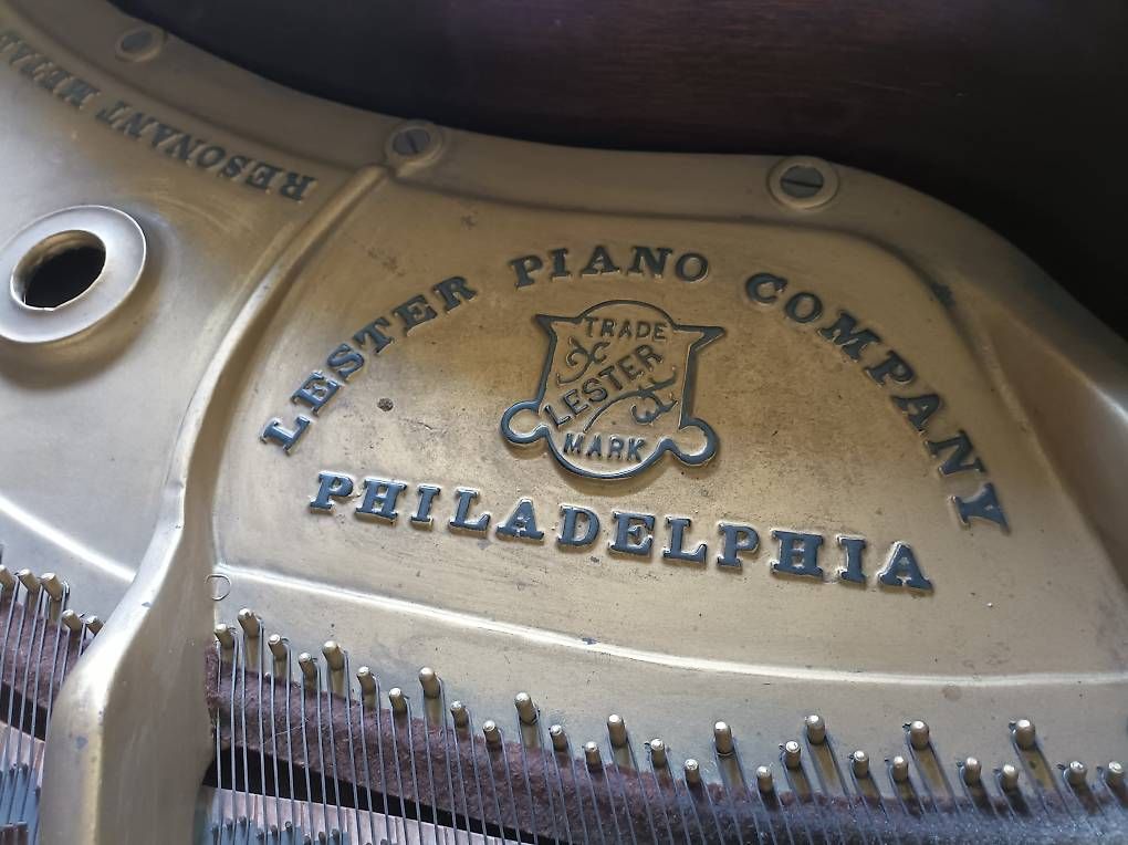 Strumenti musicali: Lester grand piano – Usato da Arvillard (Salins) venduto da spirit-chris 3