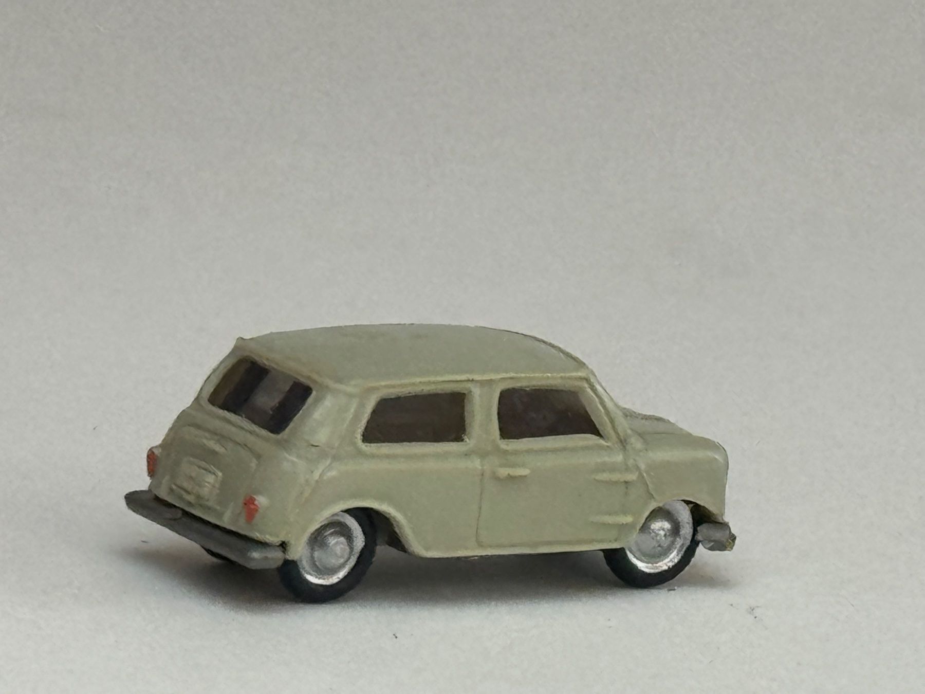 Eko Modellini d'auto: VE- EKO Austin Mini graubeige – Usato da Elm venduto da Wikmtz 1