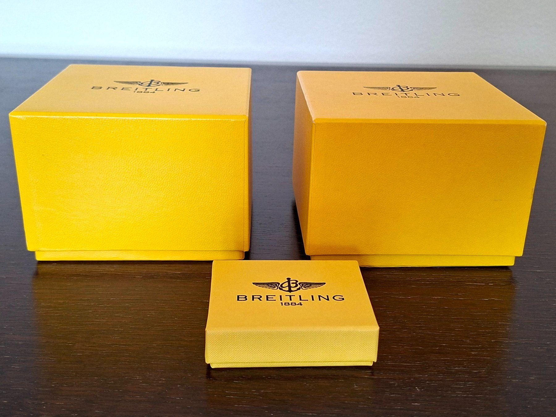 Scatole porta orologi: Original Breitling Schachteln / Case Box/Servicebox – Usato da Luzern venduto da Absinth 2