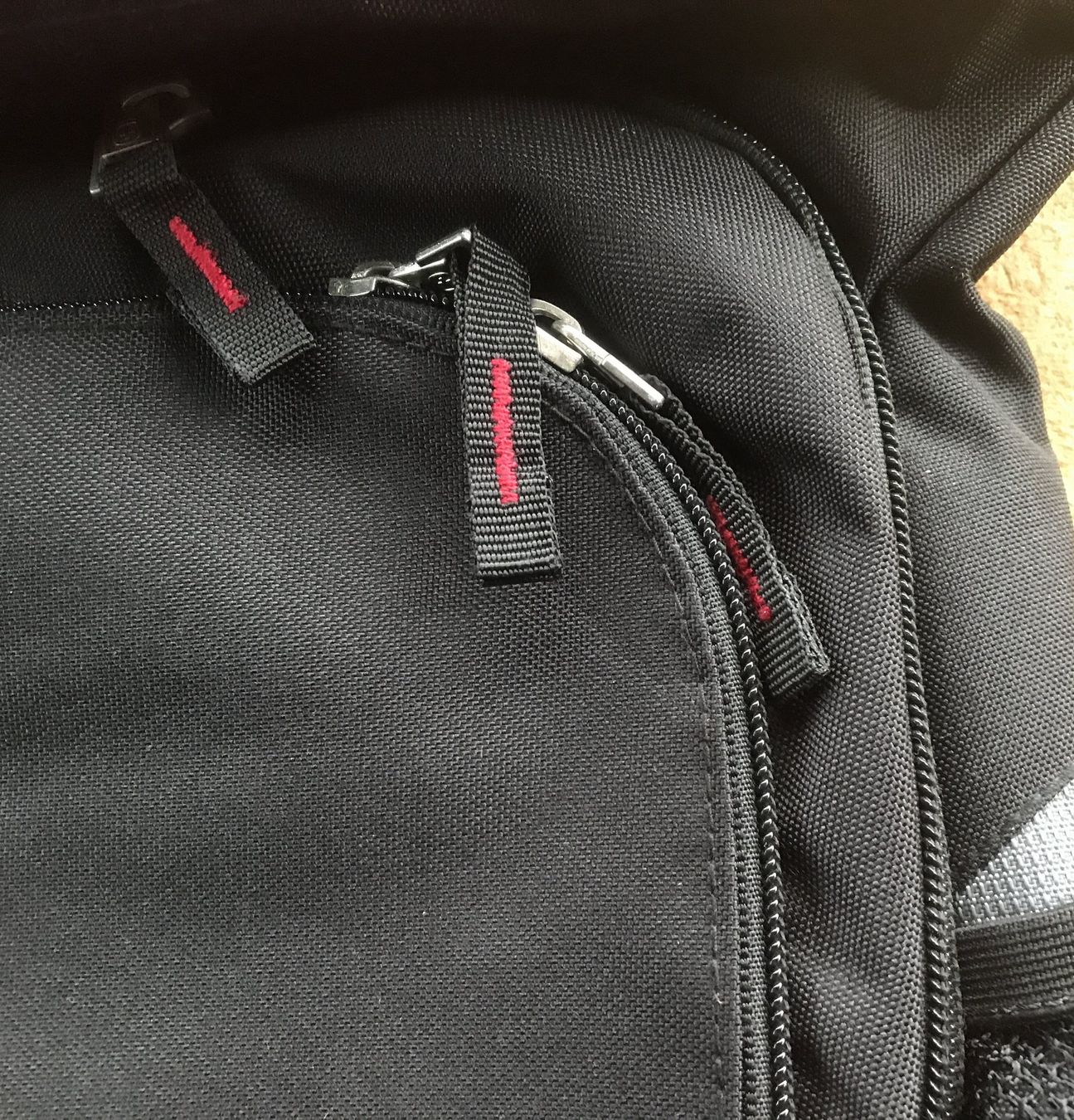Wenger Coltelli tascabile: WENGER TASCHE – Usato da Ostermundigen venduto da Heavenmaus75 5