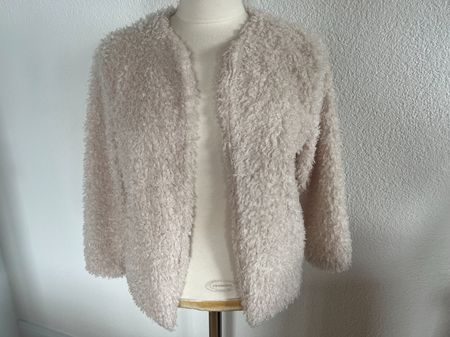 H&M Damen Kunstfell Jacke in Gr. 40, Beige