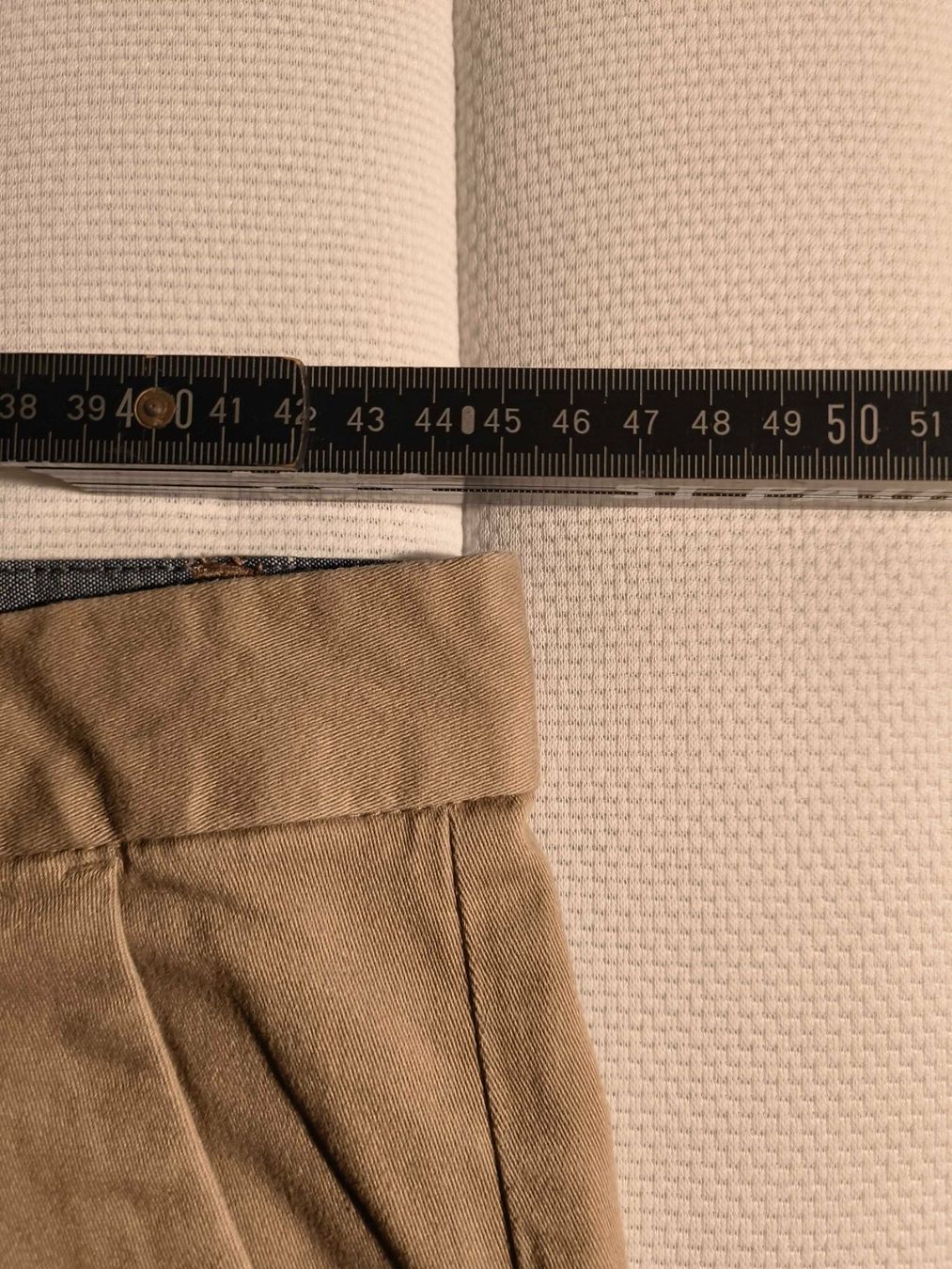 Hosen: Kurz Hose Chino Grösse 35 – Gebraucht aus Zumikon von dwl_j987 2