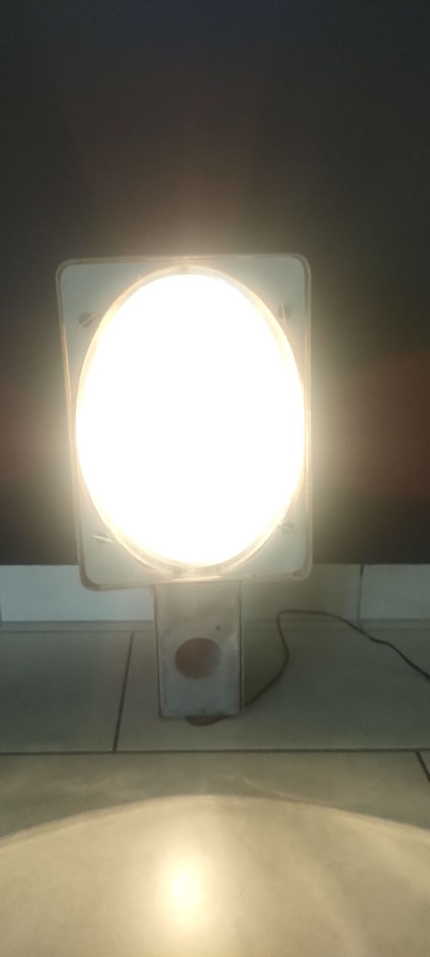 Lampade: stehlampe – Usato da Olten venduto da cola11 2