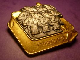 BASEL 1981 GOLD
