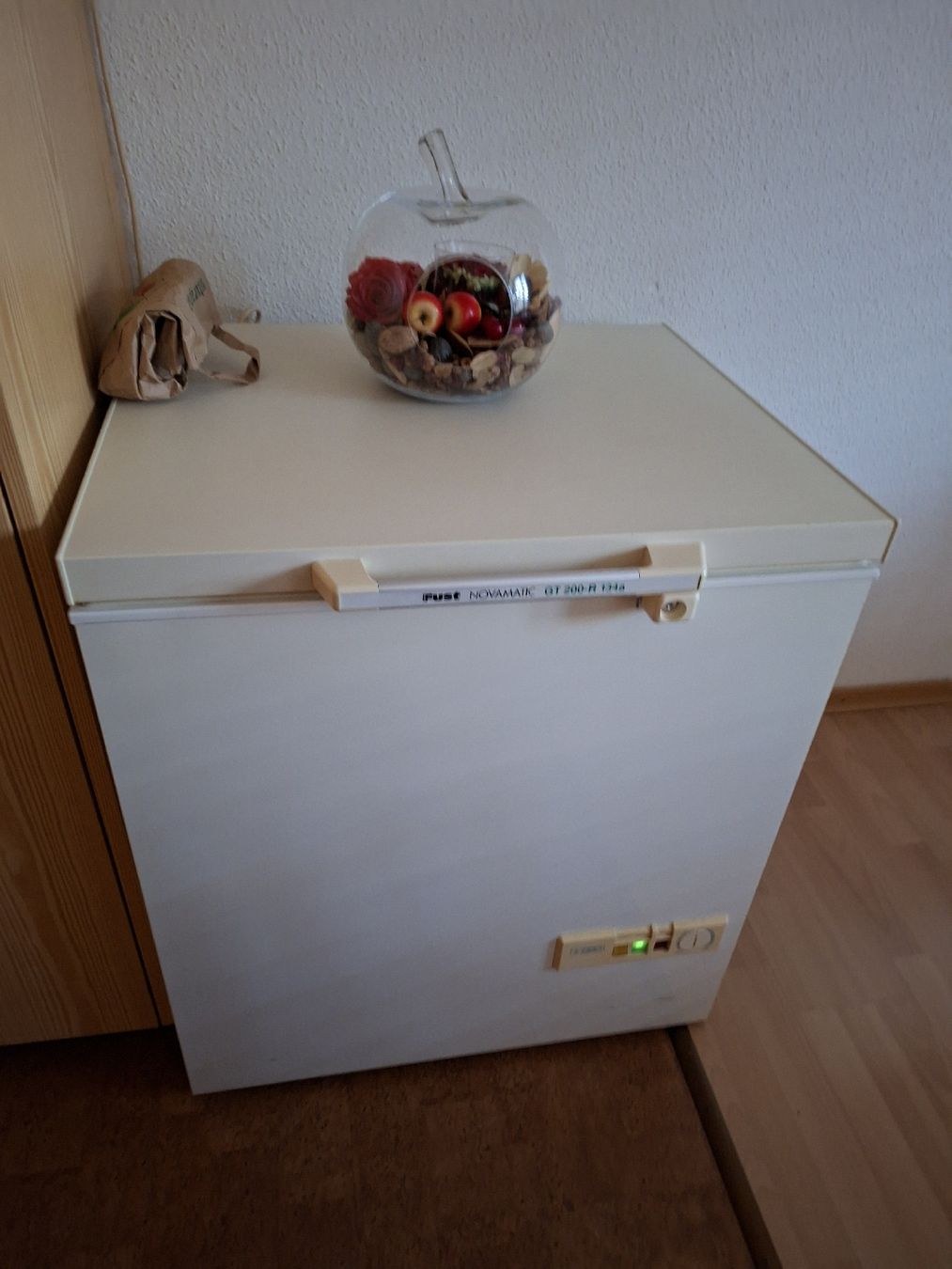 Gefrierschrank: Gefrierschrank – Gebraucht aus Bischofszell von araimi
