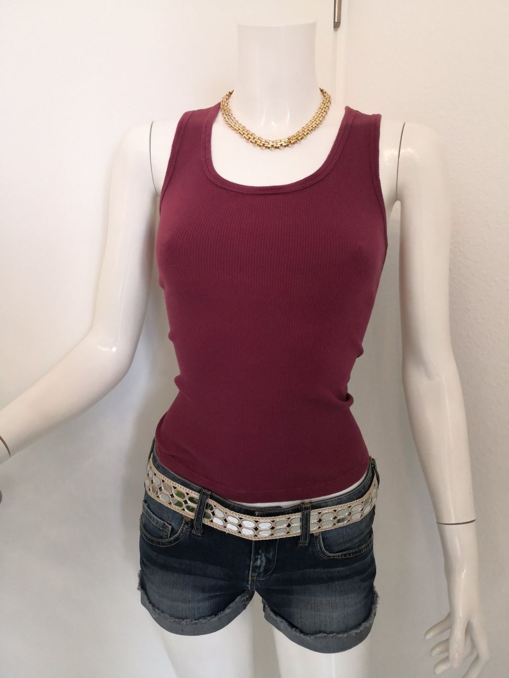 Mango Top: 🤩MANGO TOP BORDEAUX GERILLT – Usato da Olten venduto da Naja-Twins-Twins 1
