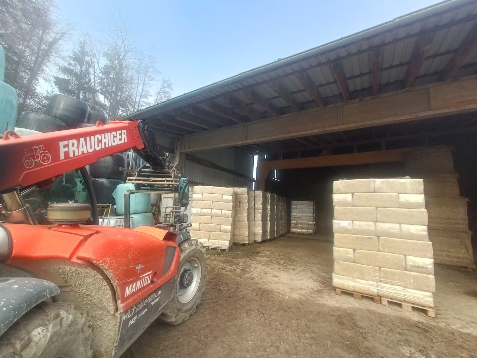 Nourriture: häckselstroh entstaubt Allspan Futterstroh – Neuf avec emballage d'origine à Lengnau AG par pesva