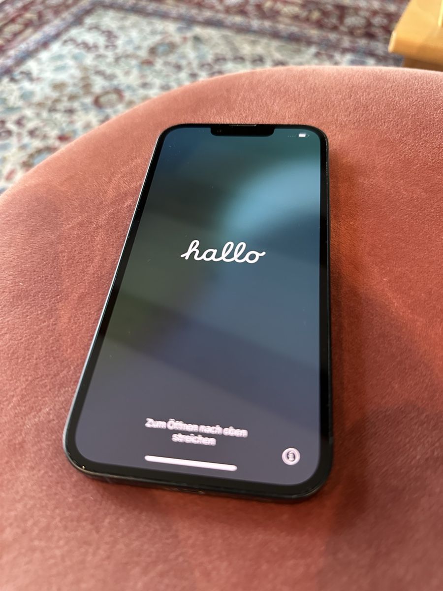 Apple Handys / Smartphones: Iphone 13 256 GB midnight blue – Gebraucht aus Luzern von ariazalea 2