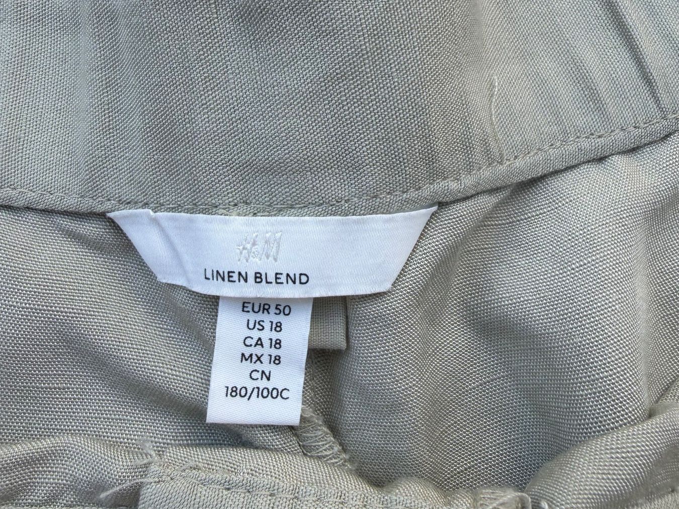 H&M Pantaloni: H&M Leinen Shorts beige / Gr.50 – Usato da Zermatt venduto da cacador 2