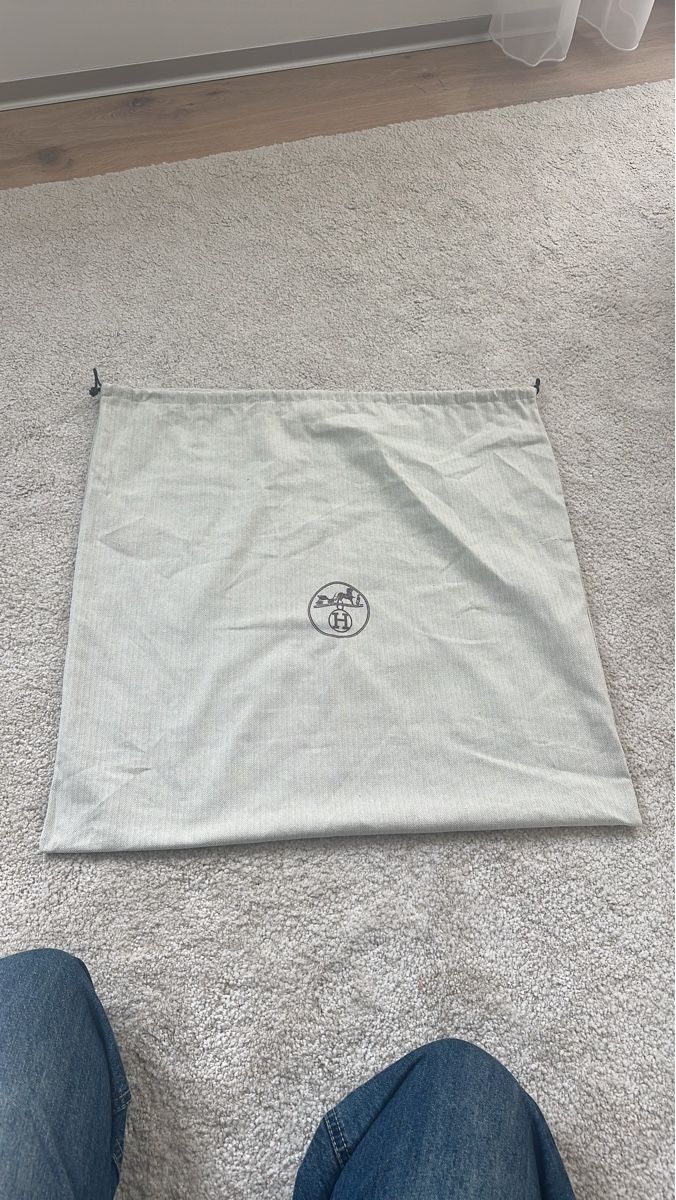 Hermès Borse: Hermes Dust Bag beige cotton – Usato da Richterswil venduto da L.Staudenmann