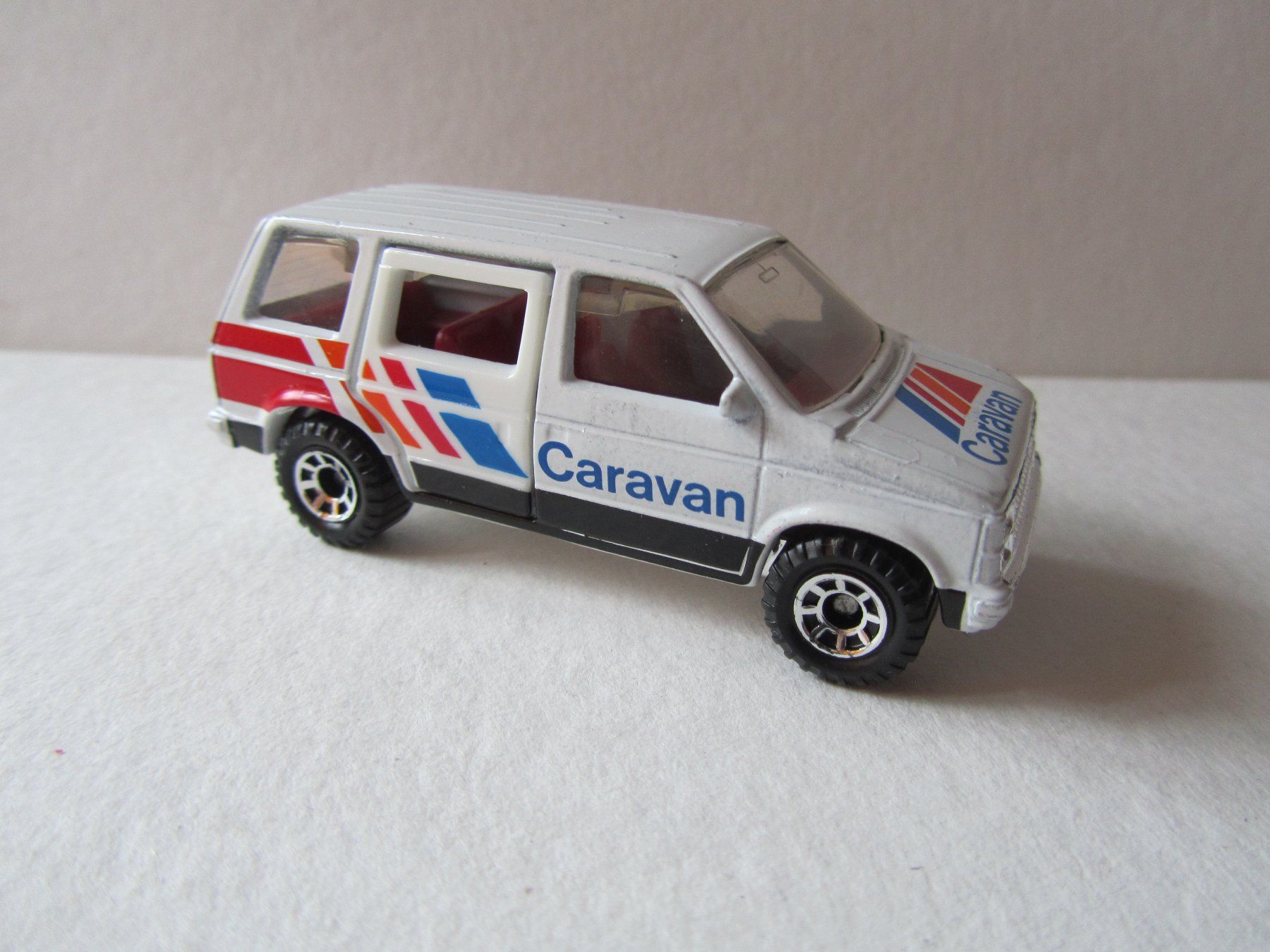 Matchbox Modellautos: Dodge Caravan, Matchbox Macau, unbespielt – Gebraucht aus Weiningen ZH von dietsch57 2