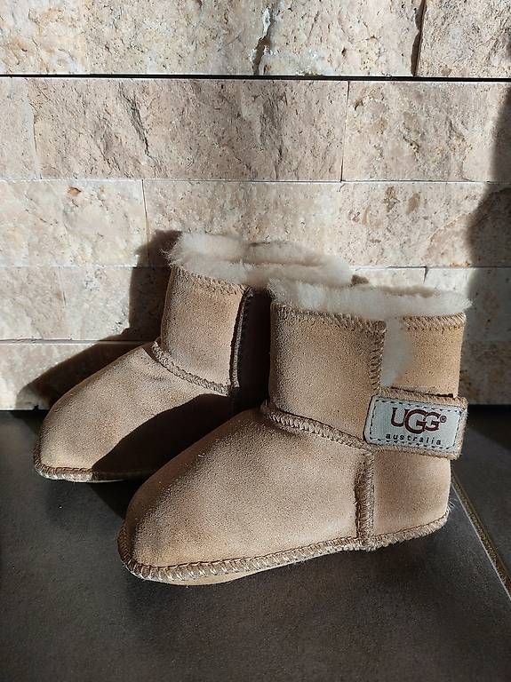 Schuhe für Jungen: Ugg's Boots Gr. 20.5 – Gebraucht aus Full-Reuenthal von Kimano