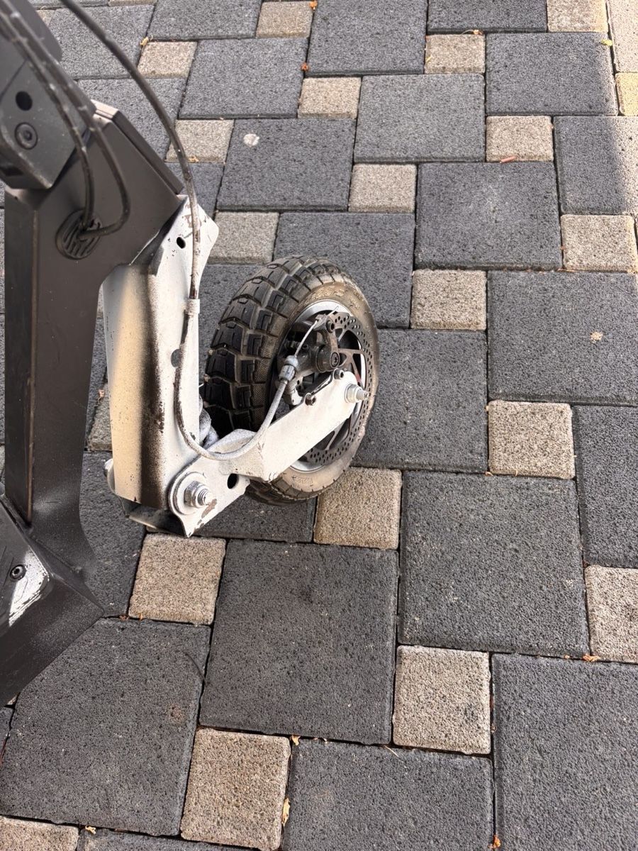 Scooters: E scooter Kukiring G2 – D'occasion à Gelterkinden par Jasmina2009 3