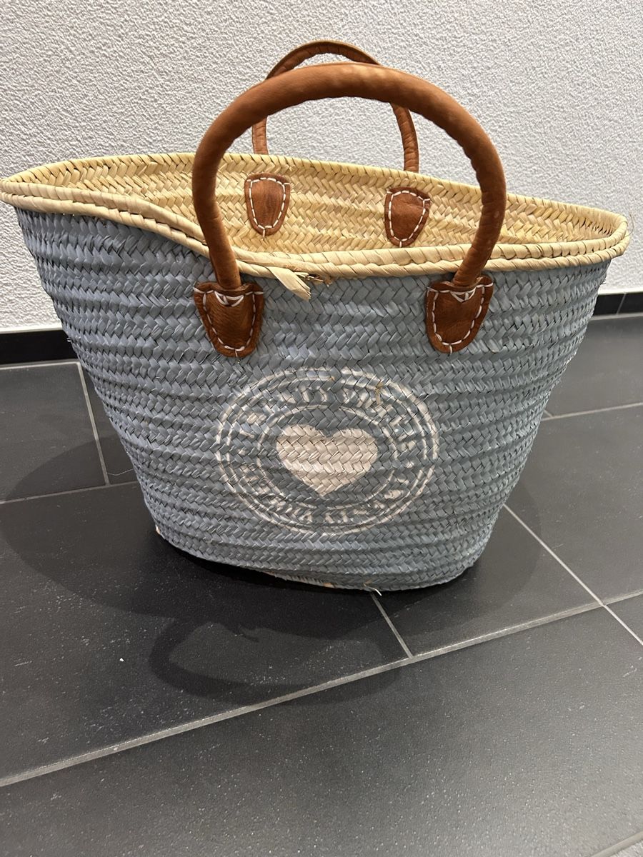 Altro per la casa: Korbtasche von twenty violets, hellblau mit Herz – Usato da Erlinsbach SO venduto da hallon480