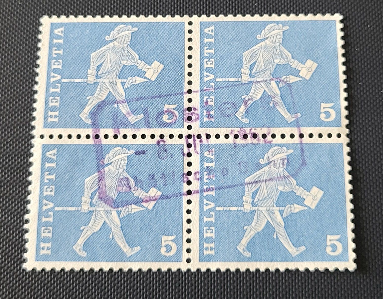 Tutti i francobolli: Viererblock mit Stempel Klosters – Usato da St Gallen venduto da Stampsalshobby