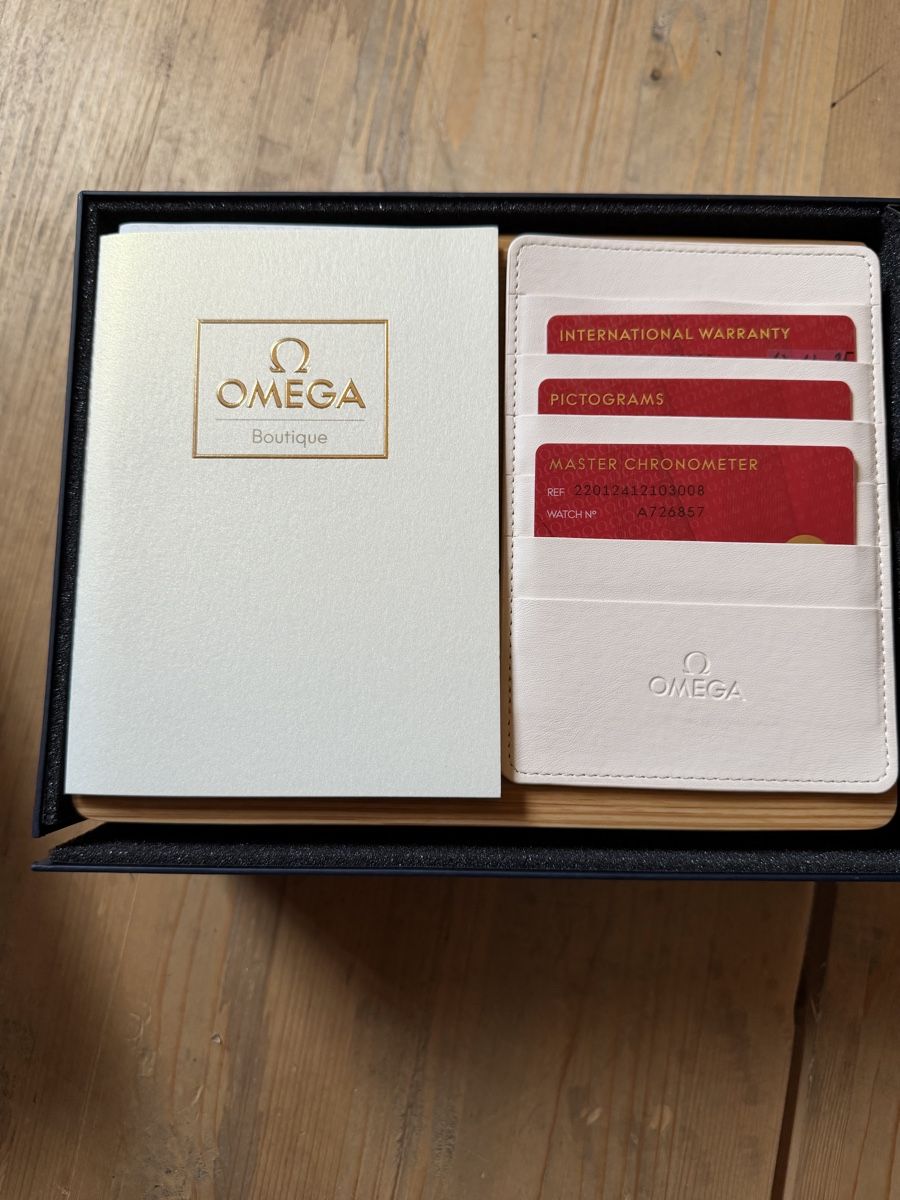 Omega Uhren: Omega seamaster – Neu und originalverpackt aus Neuenegg von M8219 7