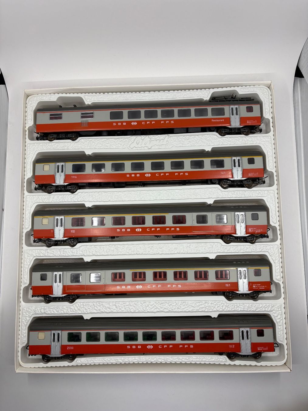 Liliput Modellini di ferrovie: Liliput Wagenset SBB Intercity H0 – Usato da Forch venduto da Hanimann-Robinson 1