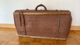 Antiker Reisekoffer