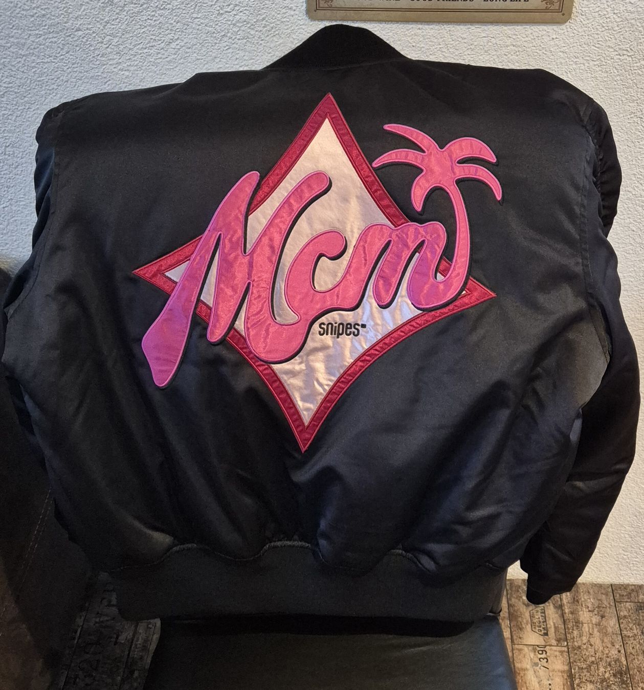 Mcm Giacche: MCM X Snipes - Limeted Edition - Make it Miami – Nuovo e nell'imballaggio originale da Hägendorf venduto da virginiaM01 4