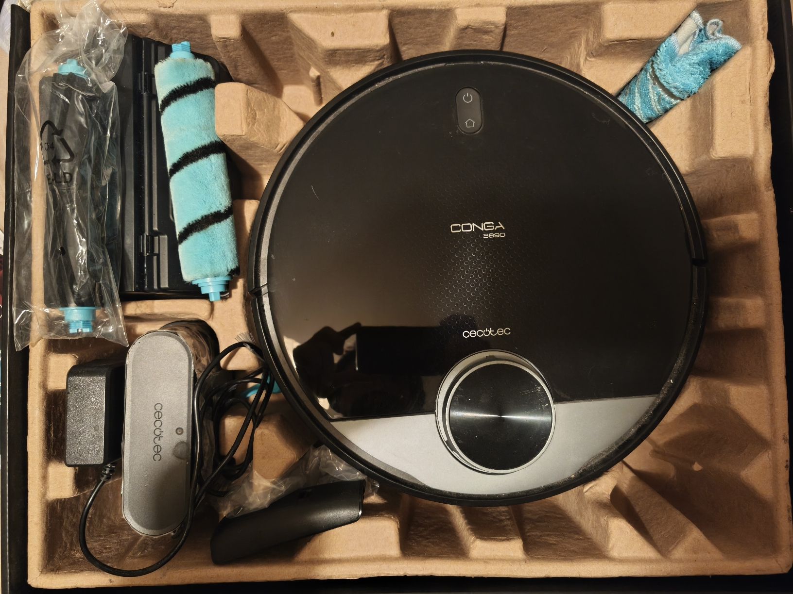 Aspirapolveri & Accessori: Conga 3890 Robot Vacuum - Excellent Condition – Usato da Lausanne venduto da Ped_sf27