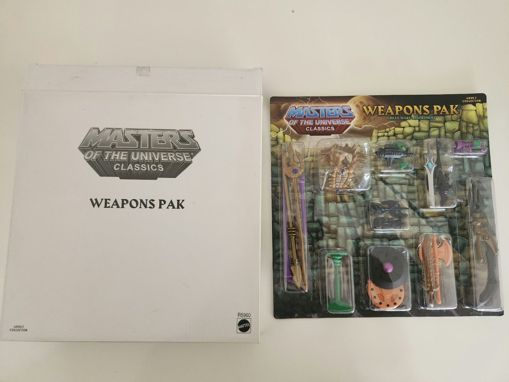 Masters of the Universe Figuren: MOTU Classics 5 Weapons  Packs (OVP) – Neu und originalverpackt aus Bischofszell von LOCOS