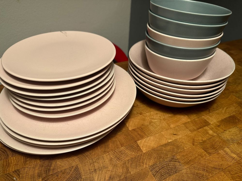 Ikea Geschirr Set ab 1. Franken Kaufen auf Ricardo