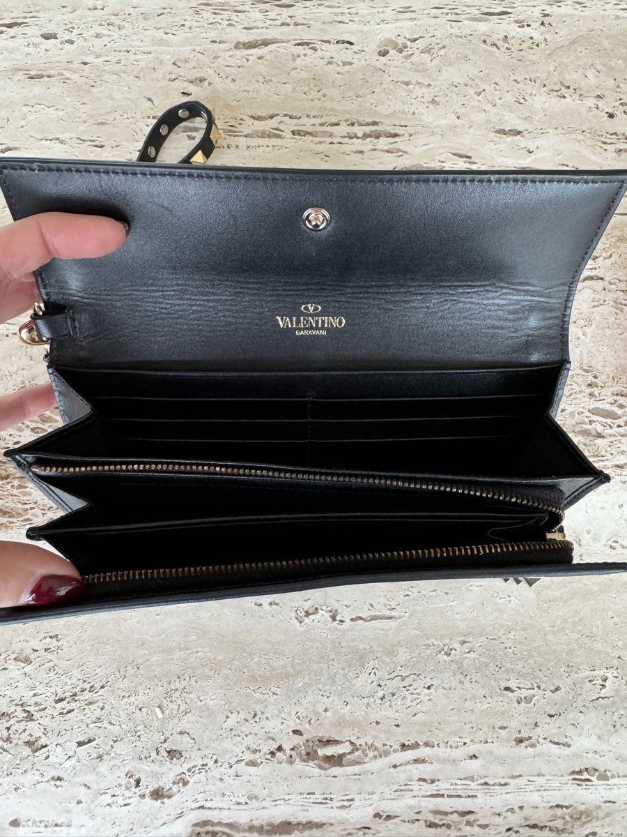 Valentino Taschen für Damen: Valentino Rockstud Clutch – Gebraucht aus Küsnacht ZH von jeli9 2