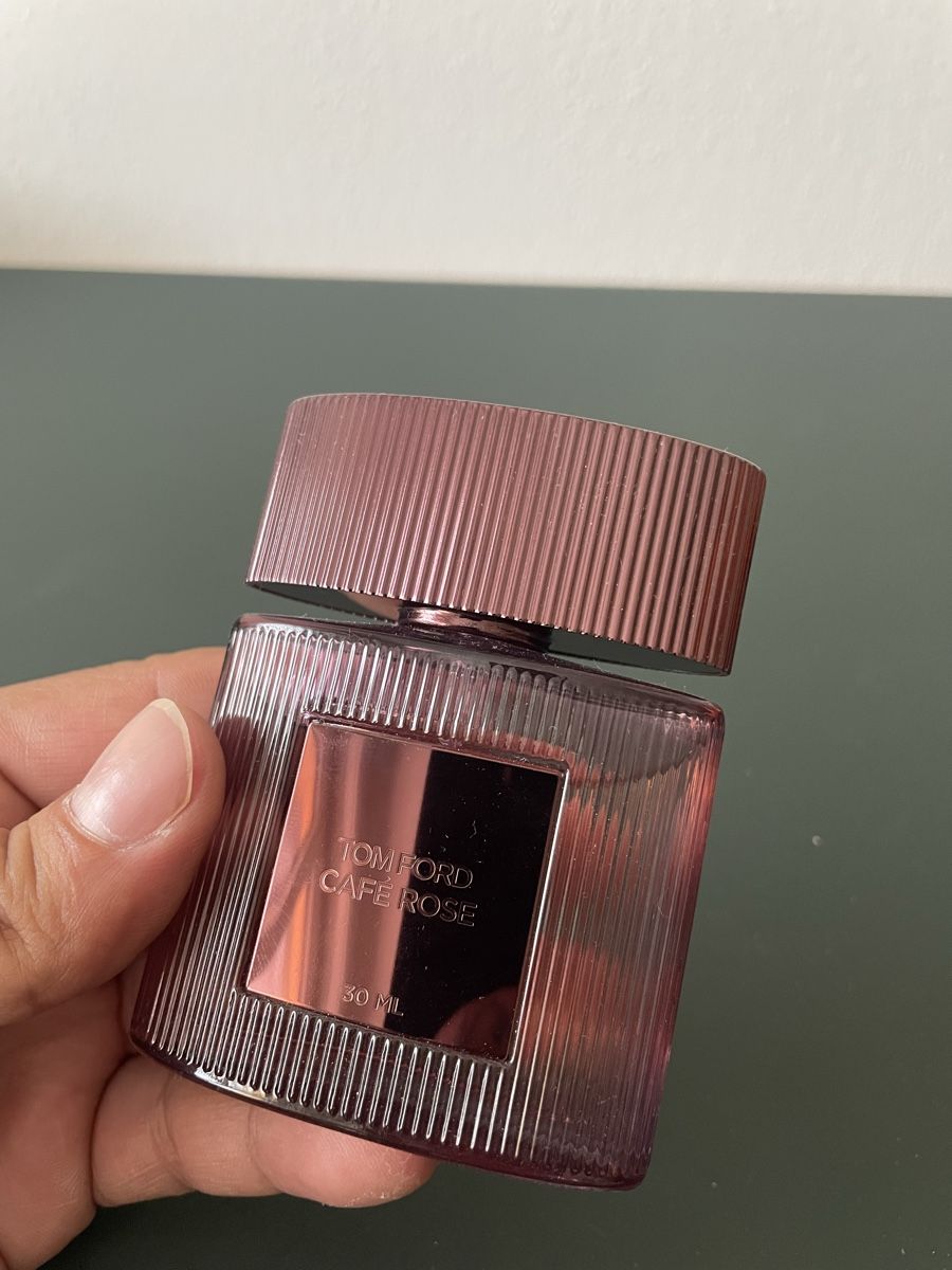 Tom Ford Parfum & Eau de Toilette: Tom Ford Cafe Rose Eau de Parfum 30ml – Gebraucht aus Dietikon von sorry.7000 1