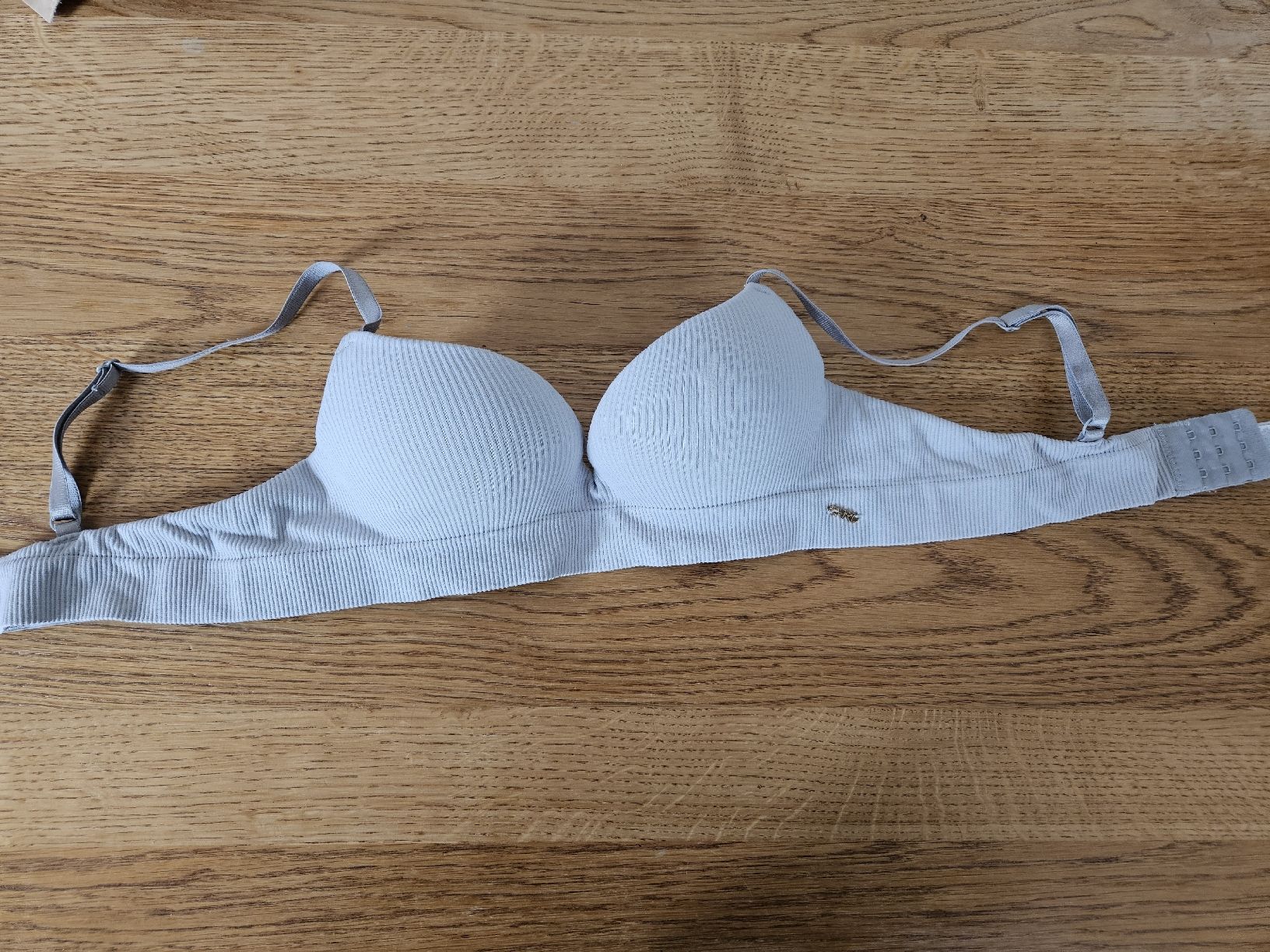Altra biancheria intima: soutien-gorge 70a – Usato da Vétroz venduto da sas_yln5
