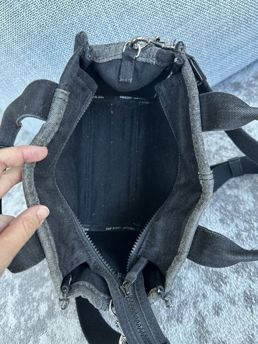Marc Jacobs Taschen für Damen: Marc Jacobs The Denim Mini Tote Bag – Gebraucht aus Wädenswil von runwayhysteria 2